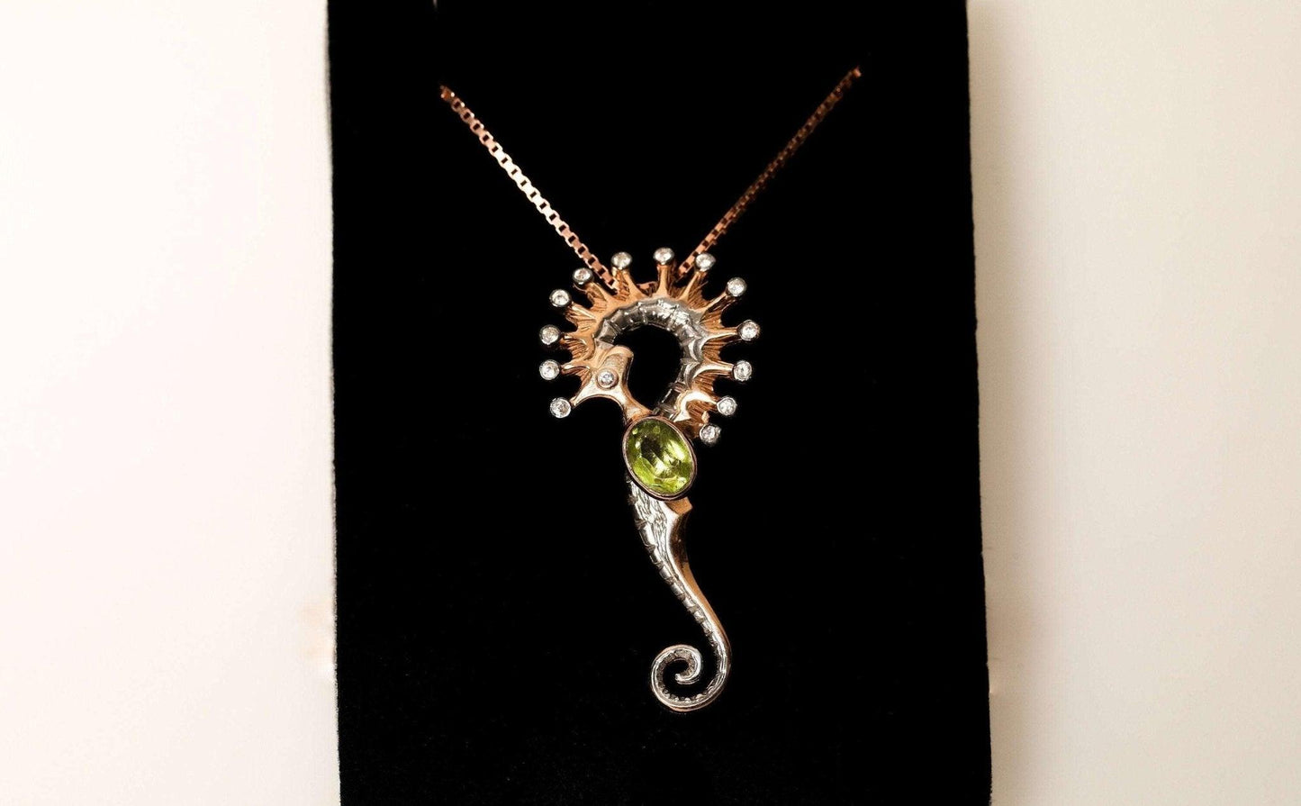 Peridot Stone SEAHORSE Silver Necklace, 925 Silver Animal Horse PeridoOurPeridot Horse Necklace designed with 925 completely handcraft workmanship. We have produced our peridot horse pendant, which is the indicator of elegance and elegPeridot Stone SEAHORSE Silver Necklace
