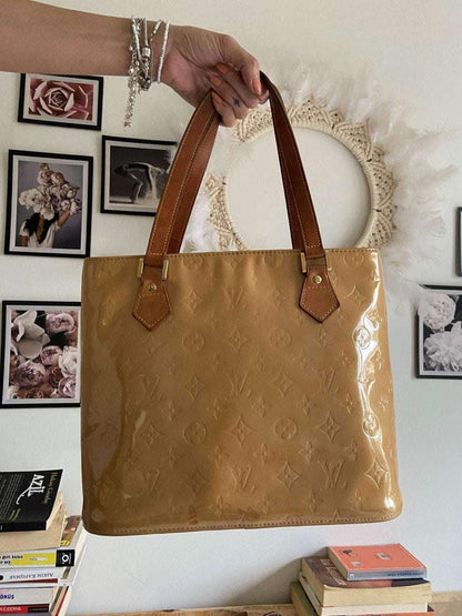 Louis Vuitton Vernis Houston yellow patent leather handbag with brown handles vintage style