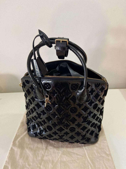 Louis Vuitton Limited Edition Monogram Vernis Fascination Lockit Bag - Tracesilver