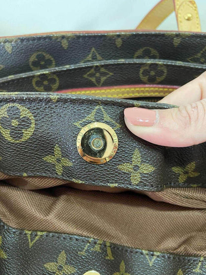 Louis Vuitton Limited Edition Monogram Canvas Riveting Vintage Bag - Tracesilver