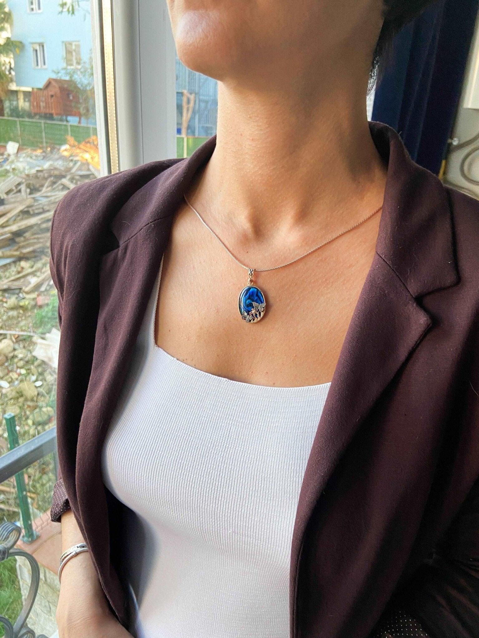 Butterfly Necklace Blue Abalone Gemstone  925 Sterling Silver Pendant,925 sterling sterling silver and complety Handmade, decorated with abalone shell stone and produced by our masters. Inspired by Butterfly theme, we combine it with aButterfly Necklace