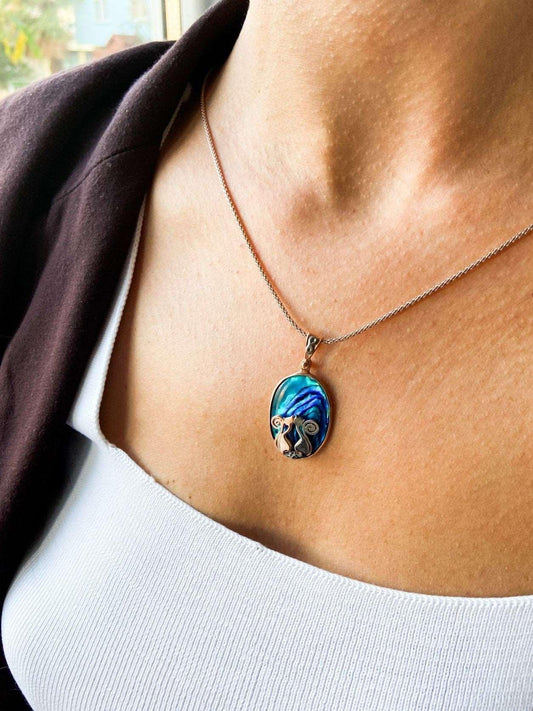 Cat Necklace 925 Sterling Silver Blue Abalone Gemstone Pendant, Animal925 sterling sterling silver and complety Handmade, decorated with abalone shell stone and produced by our masters. Inspired by the Cats in Love theme, we combine itCat Necklace