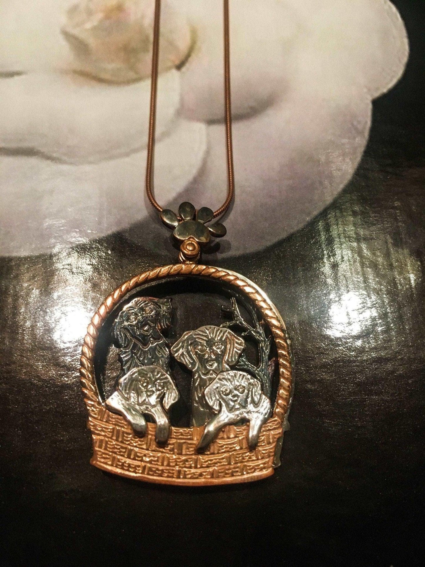 Dog Family Moving Pendant, Dog Jewelry Custom Desing Necklaces, HandmaOur animated dog family necklace is designed with 925 sterling silver and hand workmanship. Rose gold and silver color are mixed. It belongs to our brand as a differDog Family Moving Pendant