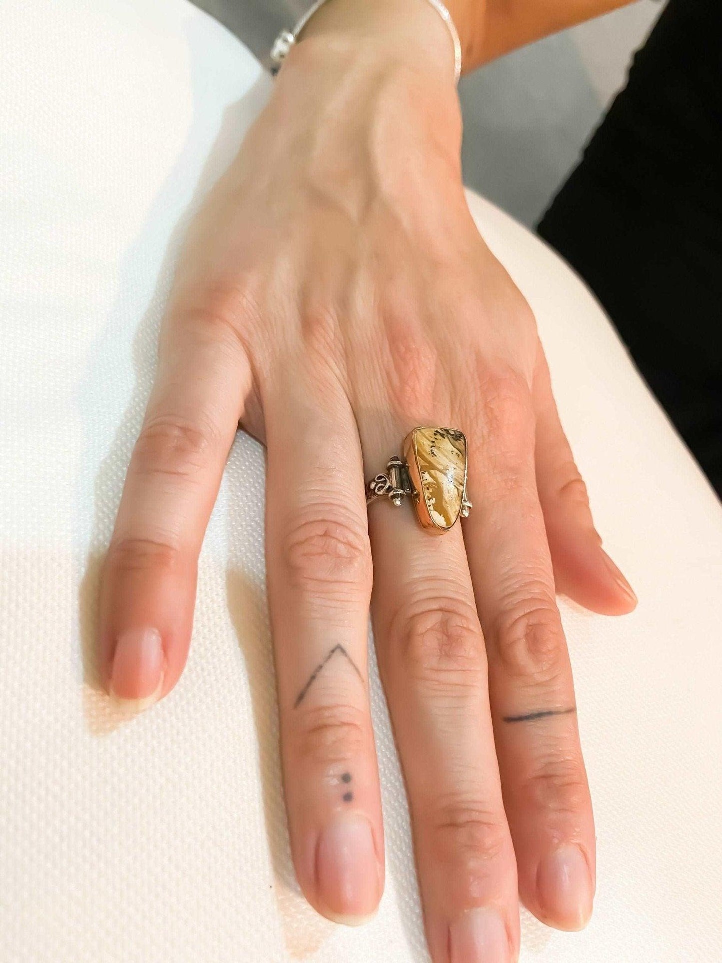 Jasper Natural Stone 925 Sterling Silver Ring, Handmade Jasper GemstonNatural Jasper stone desing women's ring made with 925 sterling hand workmanship.it is completely handcrafted and design. Stone cutting and all our equipment used arJasper Natural Stone