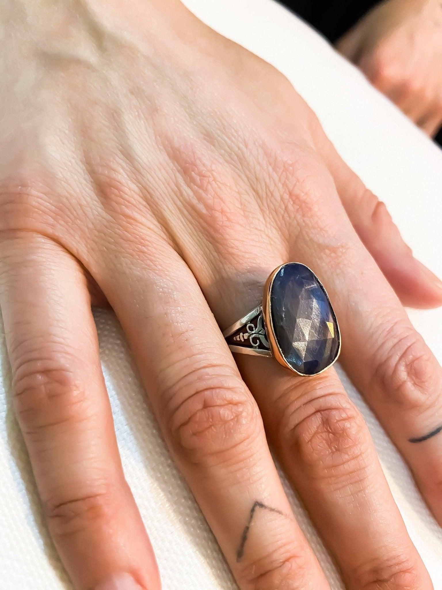 Kyanite Gemstone Natural Stone Jewelry 925 Sterling Silver Custom DesiNatural Kyanite stone desing women's ring made with 925 sterling hand workmanship.it is completely handcrafted and design. Stone cutting and all our equipment used aKyanite Gemstone