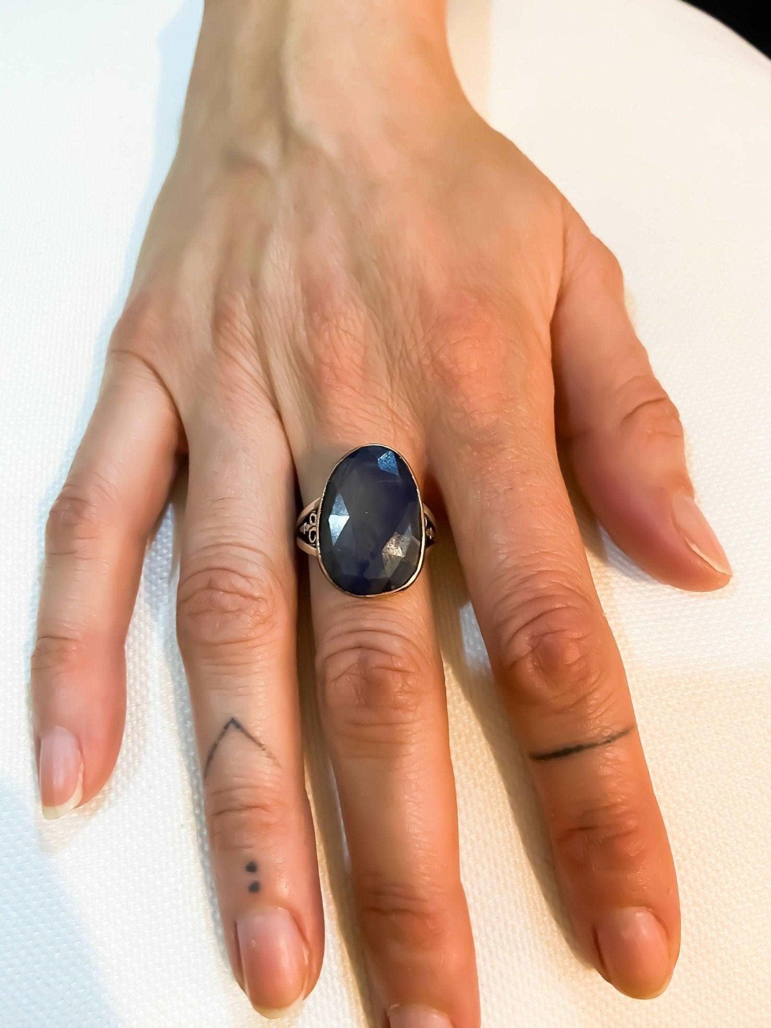 Kyanite Gemstone Natural Stone Jewelry 925 Sterling Silver Custom DesiNatural Kyanite stone desing women's ring made with 925 sterling hand workmanship.it is completely handcrafted and design. Stone cutting and all our equipment used aKyanite Gemstone