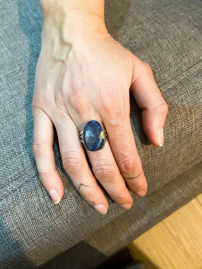 Kyanite Gemstone Natural Stone Jewelry 925 Sterling Silver Custom DesiNatural Kyanite stone desing women's ring made with 925 sterling hand workmanship.it is completely handcrafted and design. Stone cutting and all our equipment used aKyanite Gemstone