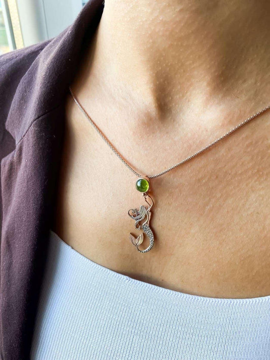Mermaid First Quality Peridot Natural Stone 925 Sterling Silver NecklaMermaid peridot pendant Necklace. Designs were designed by our design team. It is completely handcrafted by our craftsmen. These completely special design earrings aMermaid First Quality Peridot