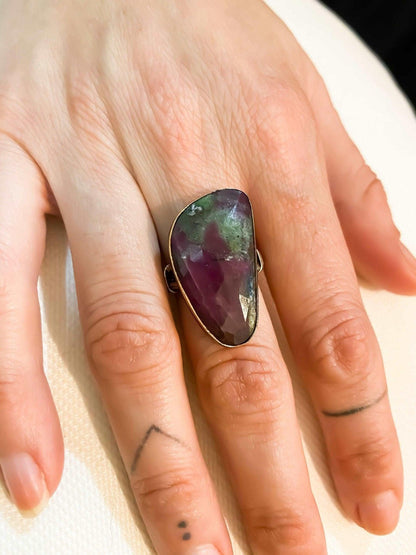 Root Ruby 925 Sterling Silver Handmade Ring, Ruby Natural Stone Ring FNatural Root Ruby stone desing women's ring made with 925 sterling hand workmanship.it is completely handcrafted and design. Stone cutting and all our equipment usedRoot Ruby 925 Sterling Silver