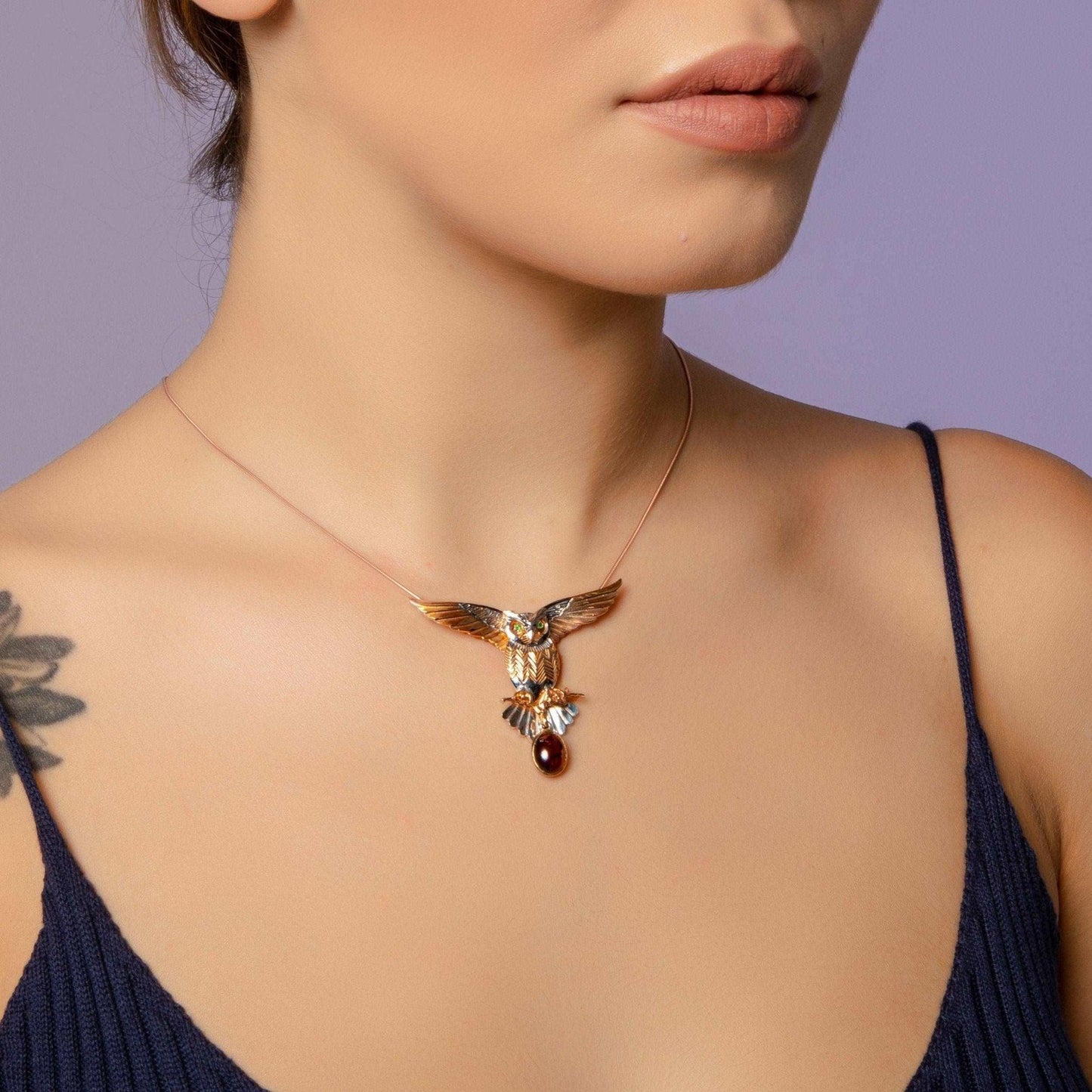 Root Ruby Emerald Gemstone Owl Custom Desing Handmade Owl Necklace, JeOur Owl is ​​925 sterling silver and it is completely handcrafted. The eyes you see on it are decorated with emeralds.the bottom stone is the root ruby.It is specialRoot Ruby Emerald Gemstone