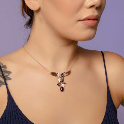 Root Ruby Emerald Gemstone Owl Custom Desing Handmade Owl Necklace, JeOur Owl is ​​925 sterling silver and it is completely handcrafted. The eyes you see on it are decorated with emeralds.the bottom stone is the root ruby.It is specialRoot Ruby Emerald Gemstone