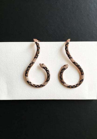 Snake Earrings 925 Sterling Silver Animal Earrings, Snake Lover Earrin925 Sterling Silver Snake Earrings For Women Handmade Accessory.It is completely a product of hand work and design.stones were handcrafted with special pencil work. Snake Earrings
