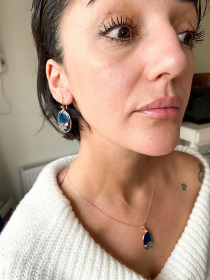 Tree Of Life Silver Stud Earrings, Blue Abalone Gemstone Earrings, SteAbalone Stone Tree of Life 925 sterling sterling silver, decorated with abalone shell stone and produced by our masters. Inspired by the Tree of Life theme, we combiTree Of Life Silver Stud Earrings