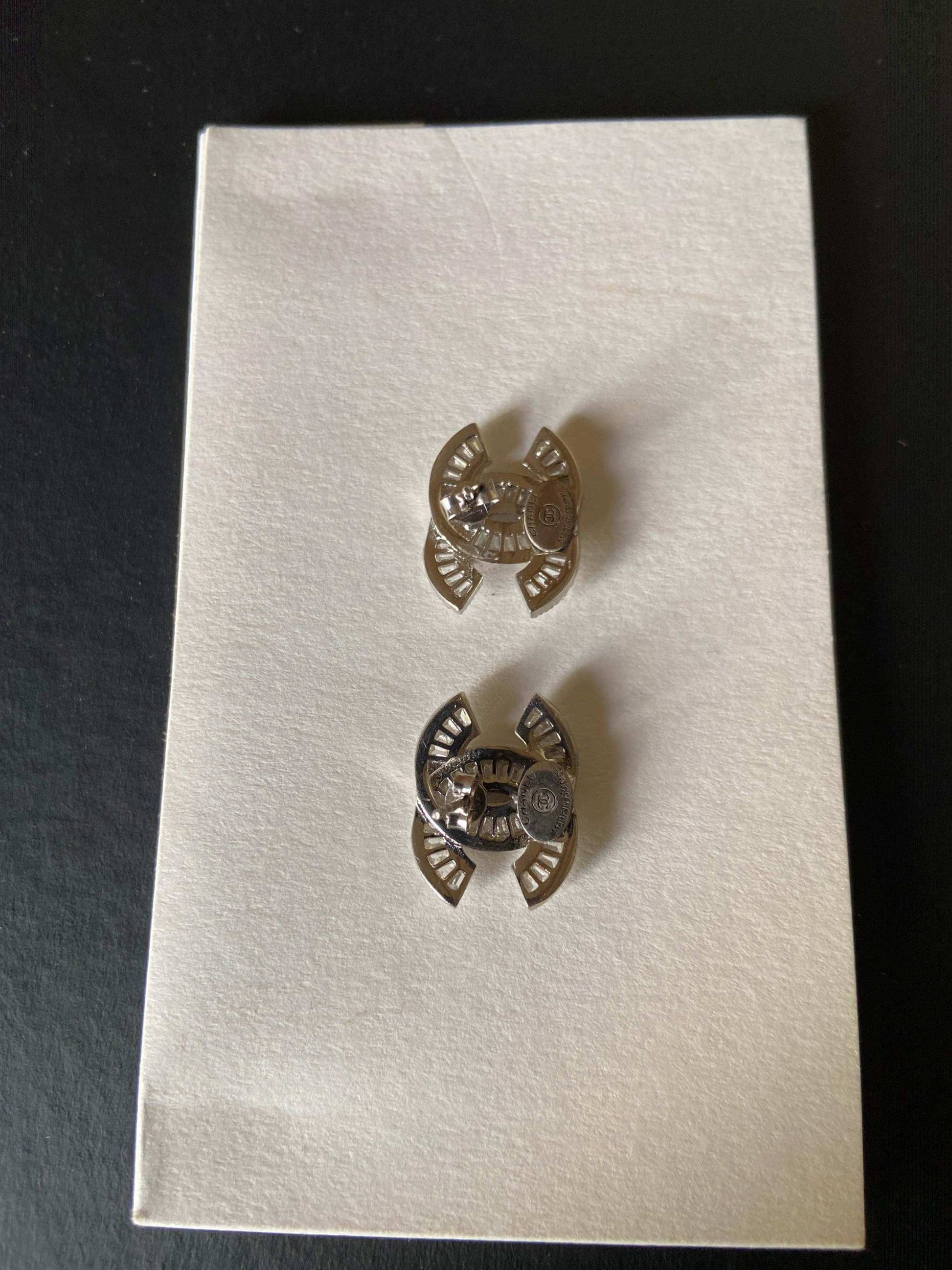 Vintage Chanel Zircon Stone Baguette Cut Chanel Earrings 925 Sterling Chanel Vintage Baguette Cut Earrings For Women.All of our products are 925 Sterling Silver and 925 Stamped.Shipping Free.Door to door Express Shipping Service.AmericEarringsVintage Chanel